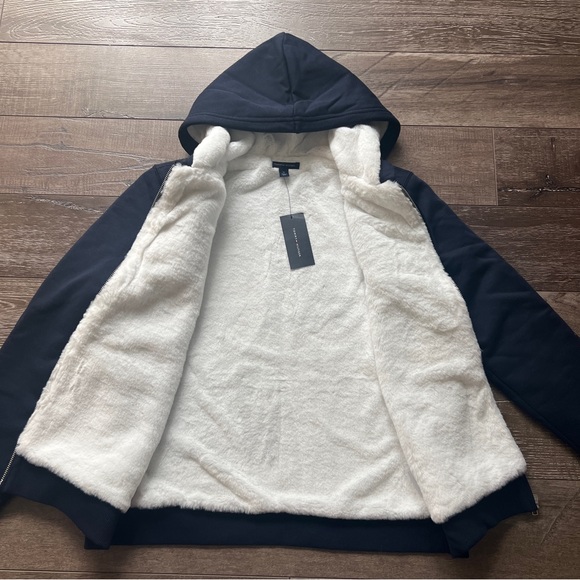 Tommy Hilfiger women's hoodie JACKET - Picture 2 of 6
